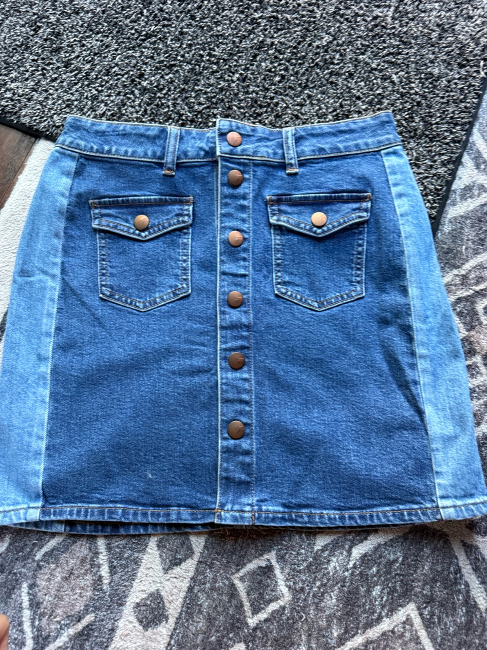 Madewell Two-Tone Blue Denim Button-Front Skirt